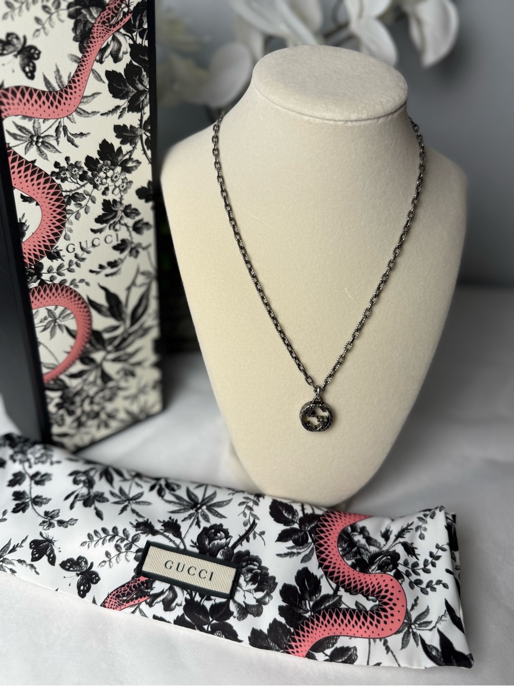 Gucci Interlocking GG Pendant Necklace Sterling Silver